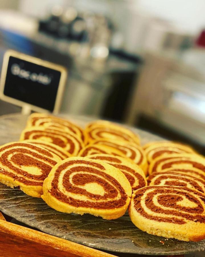 Hotel Apogeo - Breakfast Experience Rimini Ngoại thất bức ảnh